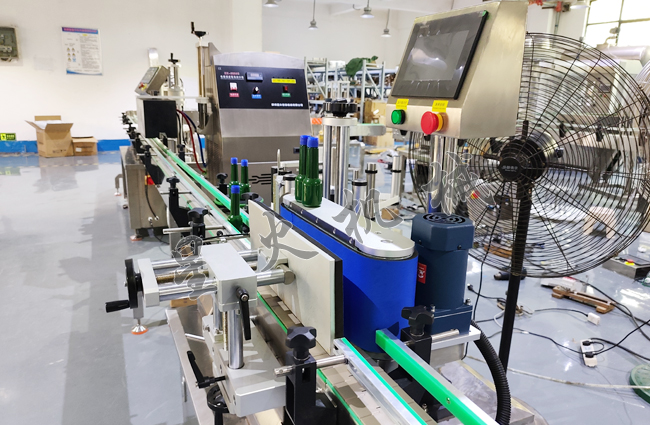 江蘇全自動貼標簽機